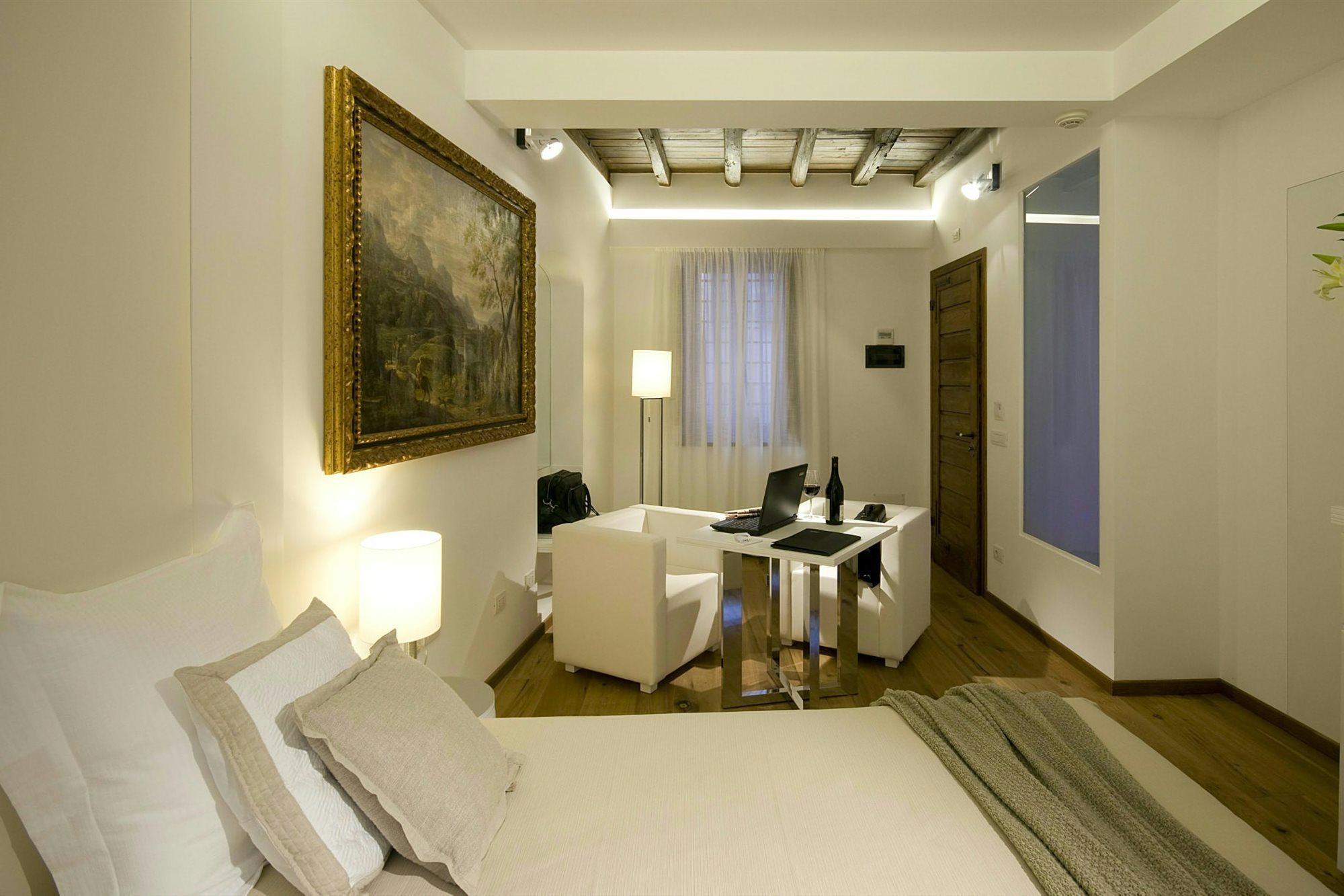 Gigli D'Oro Suite Рим Екстер'єр фото