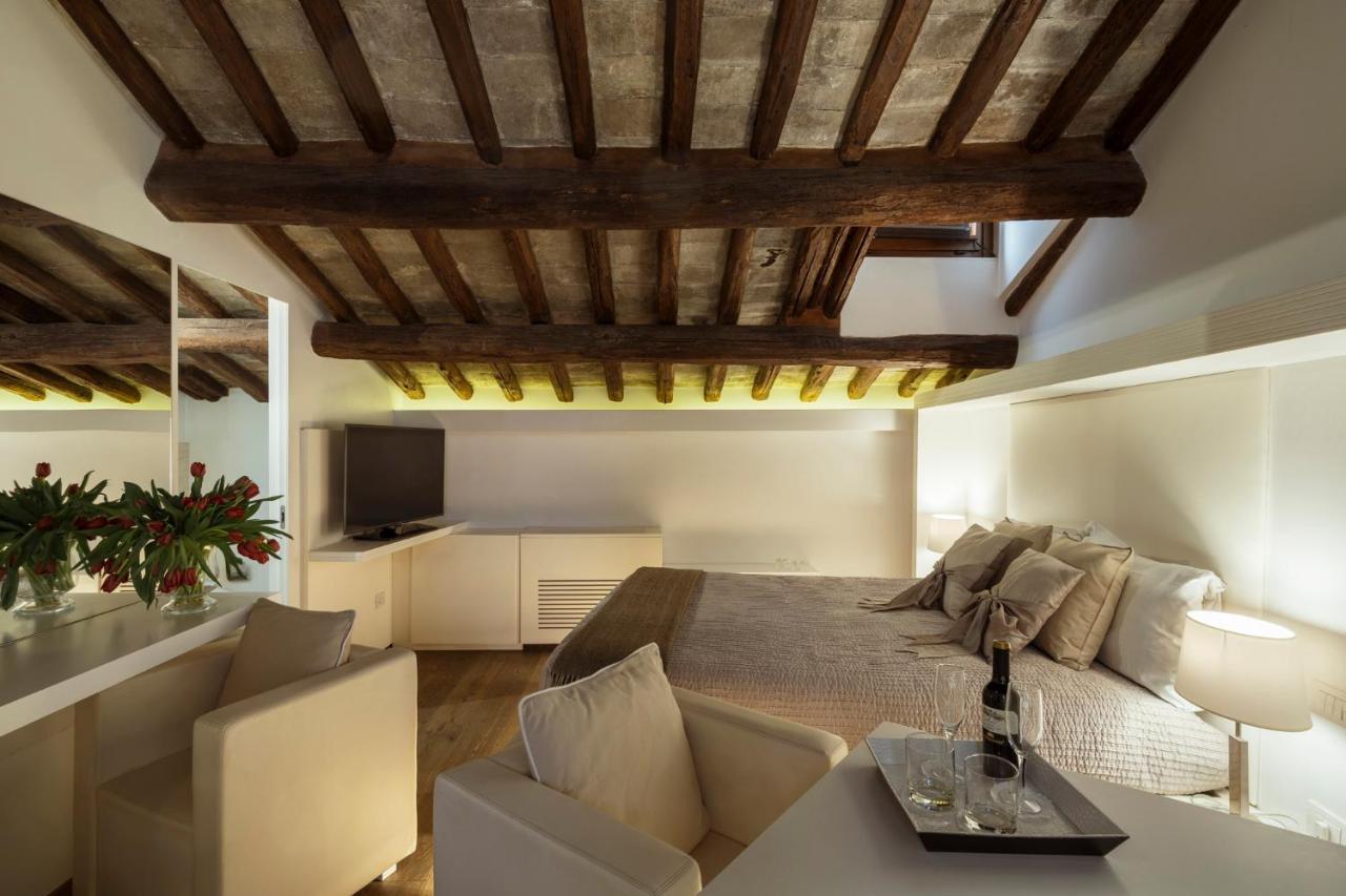 Gigli D'Oro Suite Рим Екстер'єр фото